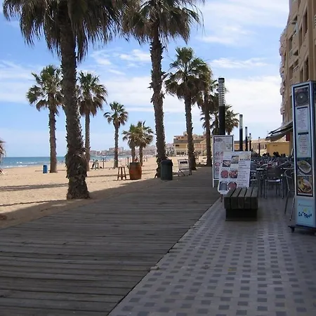 Prime Location La Mata Apartment