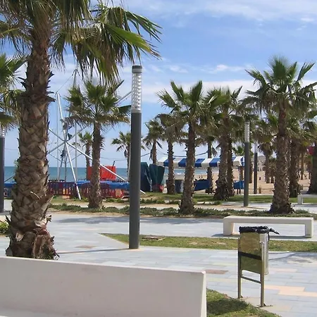 Prime Location La Mata Apartment